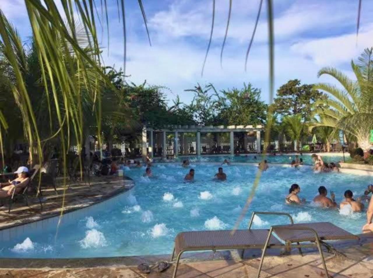 Apto Completo Com Parque Aquatico 24 Horas Lacqua Diroma Калдас-Новас Екстер'єр фото