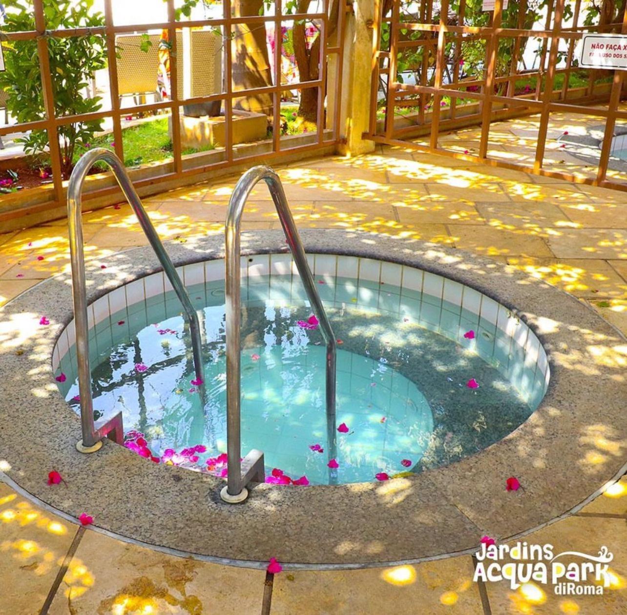 Apto Completo Com Parque Aquatico 24 Horas Lacqua Diroma Калдас-Новас Екстер'єр фото